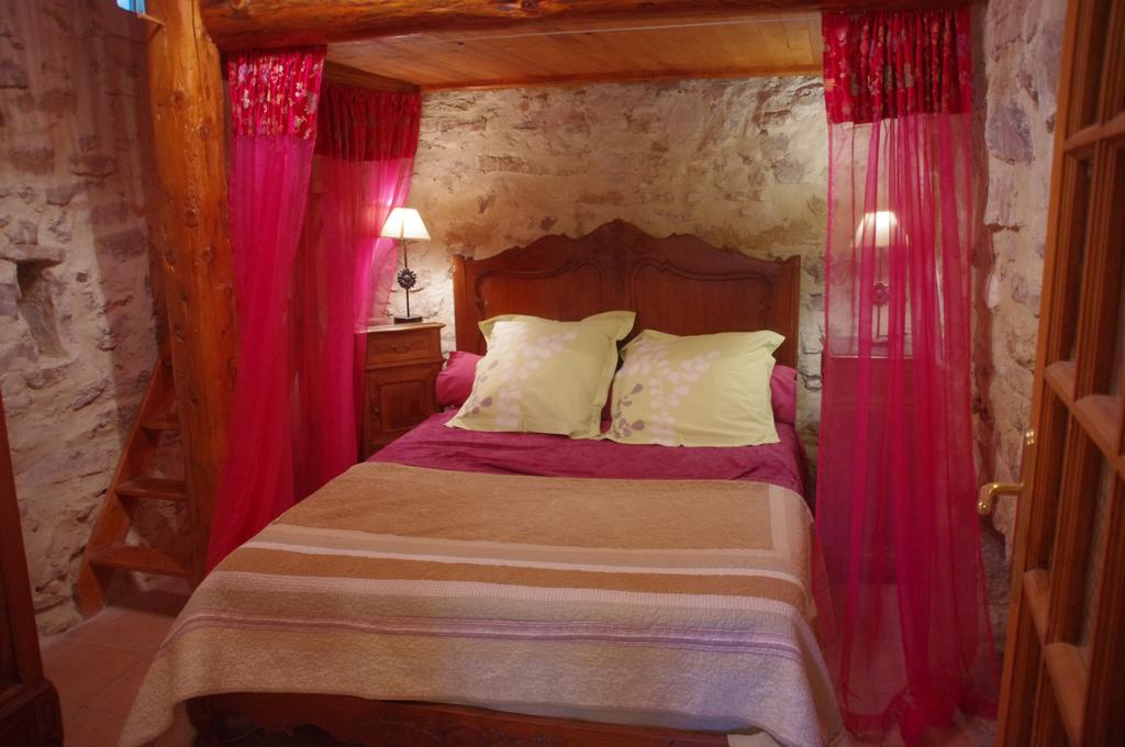 maison d'hôtes, Eco-Domaine&Spa de Pontet-Fronzèle Lagorce  Extérieur photo